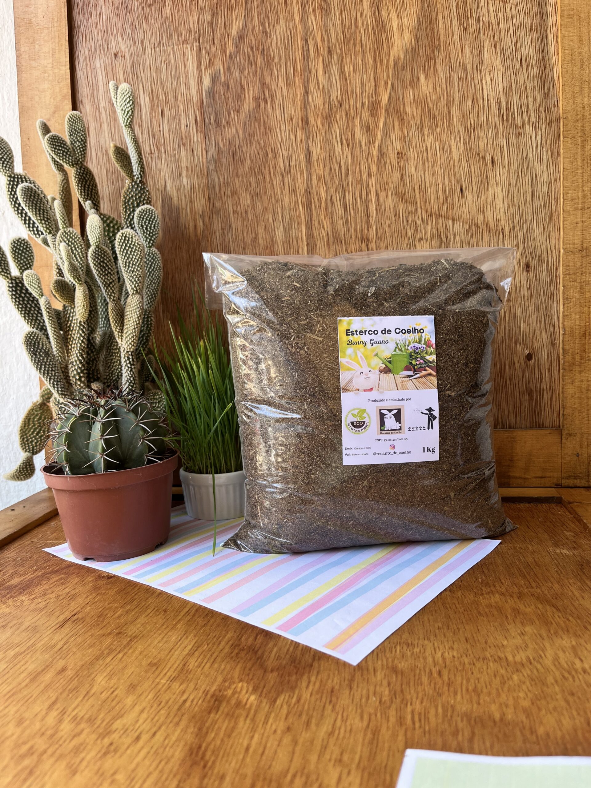 Kit Adubo Orgânico - 01 Kg Esterco de Coelho Bunny Guano e 500ml Biofertilizante (Chorume) - Imagem 4